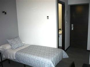 Hostal Cibeles Madrid Luaran gambar
